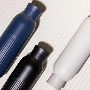 Gourde isotherme acier recyclé - 500 ml avec bouchon poussoir personnalisable