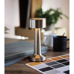 Lampe de table en fer avec 12 LED personnalisable