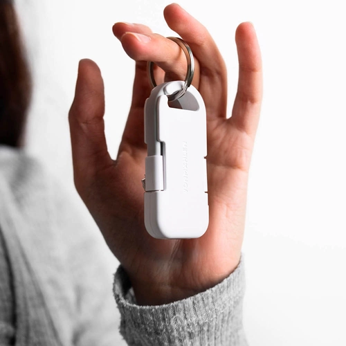 image du produit Batterie externe de secours ultra-compacte de 1 000 mAh conçue pour votre porte-clés