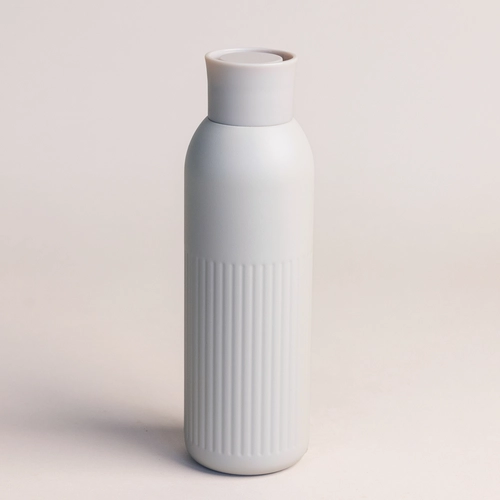 image du produit Gourde isotherme acier recyclé - 500 ml avec bouchon poussoir