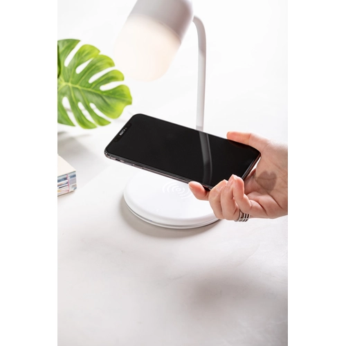 image du produit Lampe LED avec chargeur induction et enceinte bluetooth